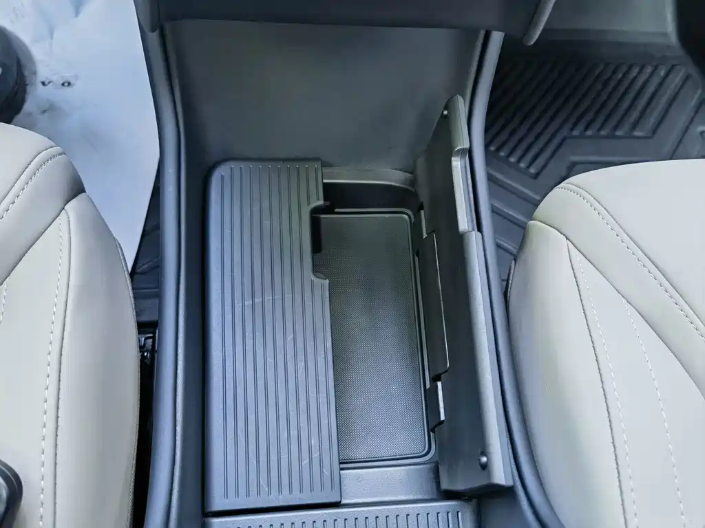 Volvo XC70 PHEV 2WD Long Range Core, фото 15