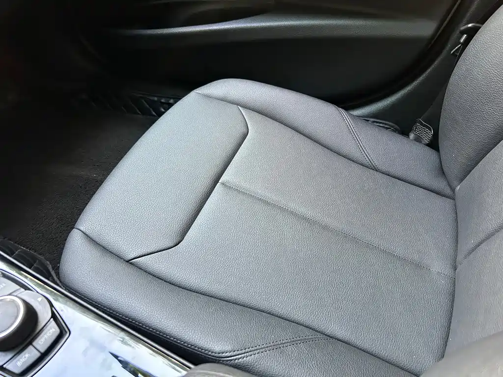 BMW 3 Series — миниатюра 16