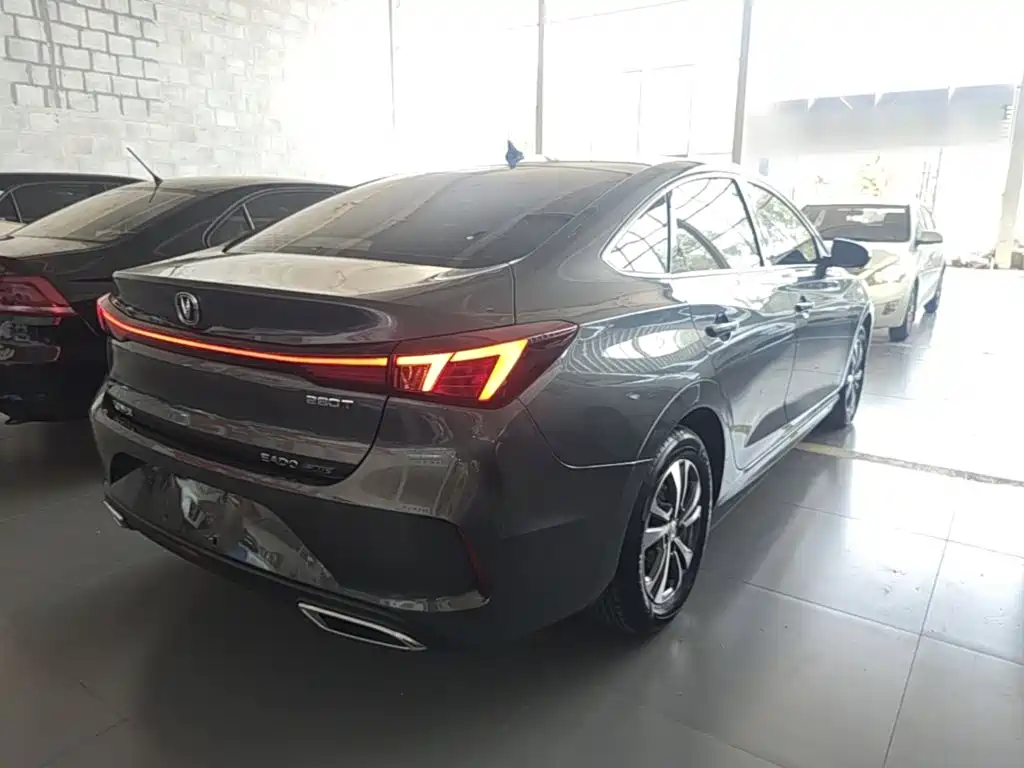 Changan Eado 2023 Enjoy PLUS NE 1.4T GDI DCT Luxury