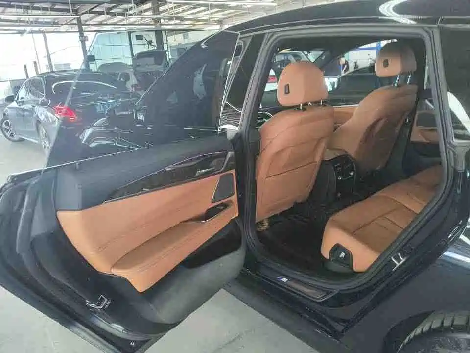 BMW 6 Series GT — миниатюра 3