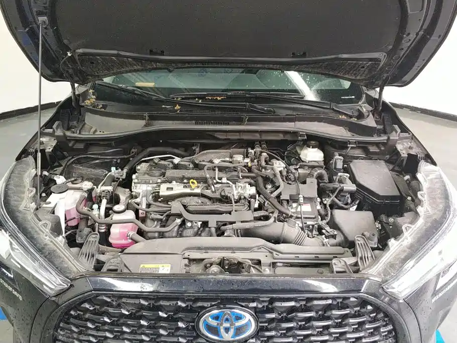 Toyota Corolla Cross — миниатюра 10