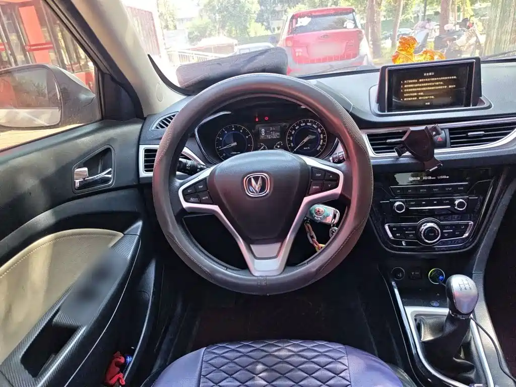 Changan V7 — миниатюра 11