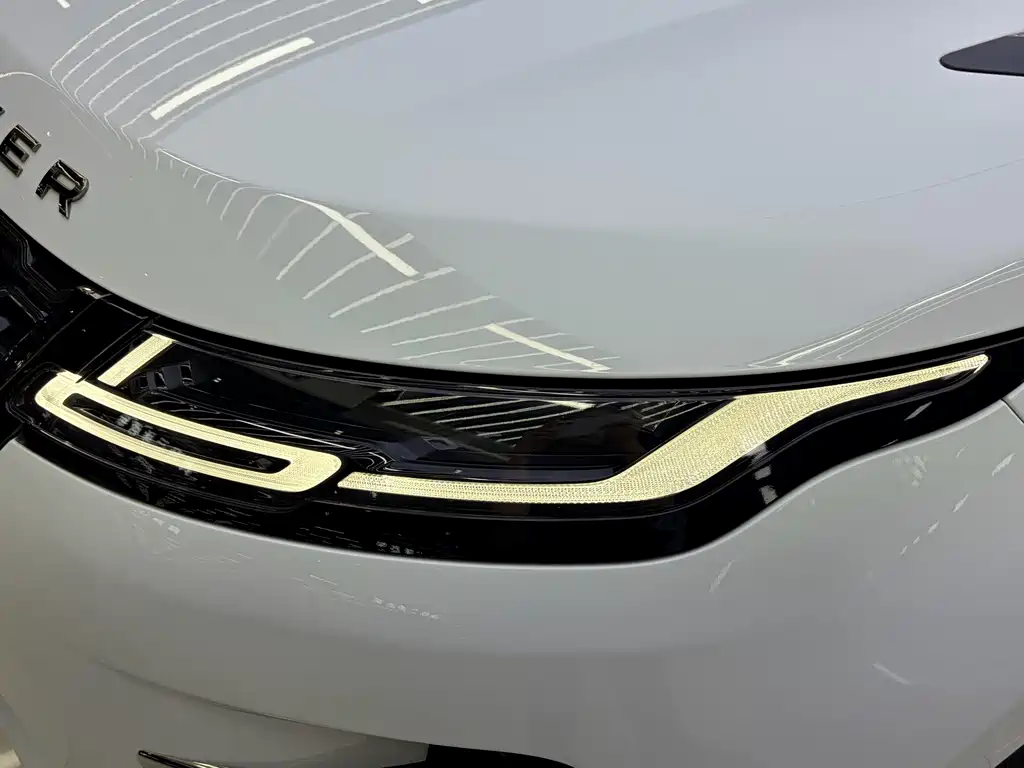 Land Rover Evoque PHEV — миниатюра 5