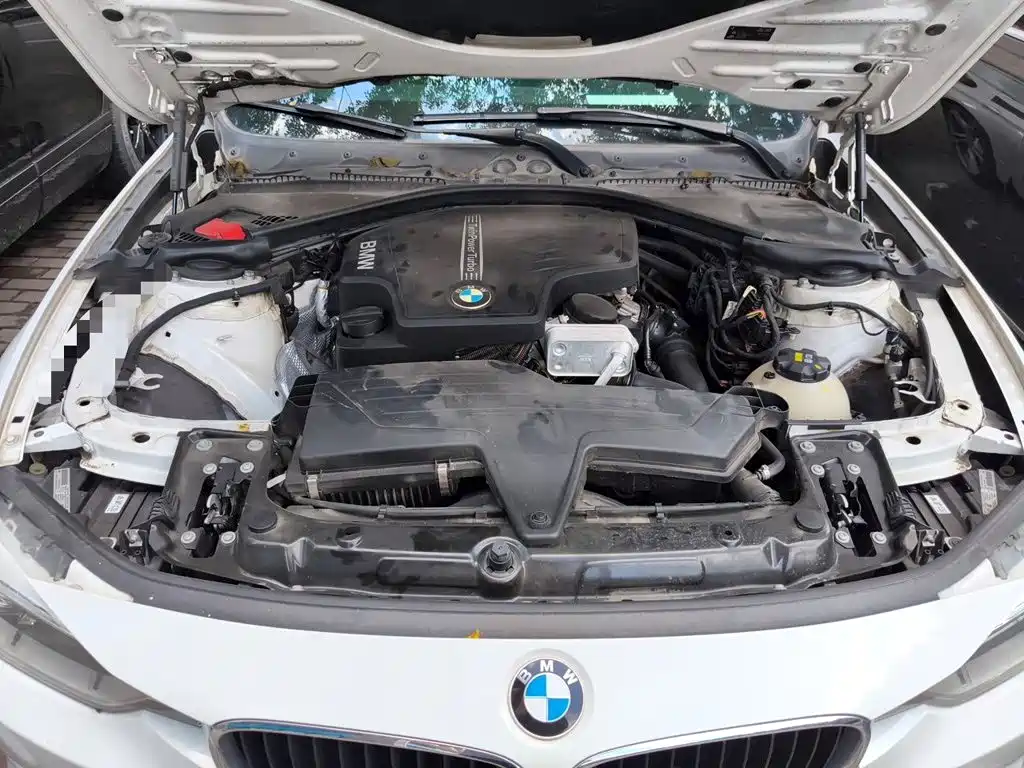 BMW 3 Series — миниатюра 21