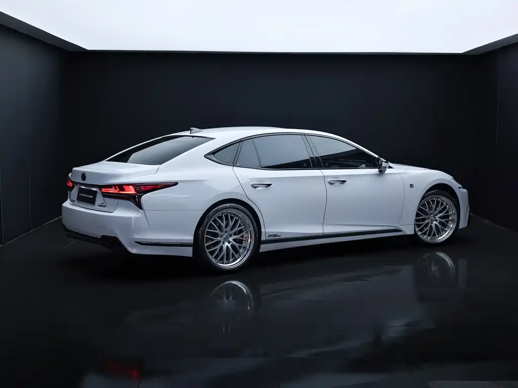 Lexus LS 2018 500h F SPORT V