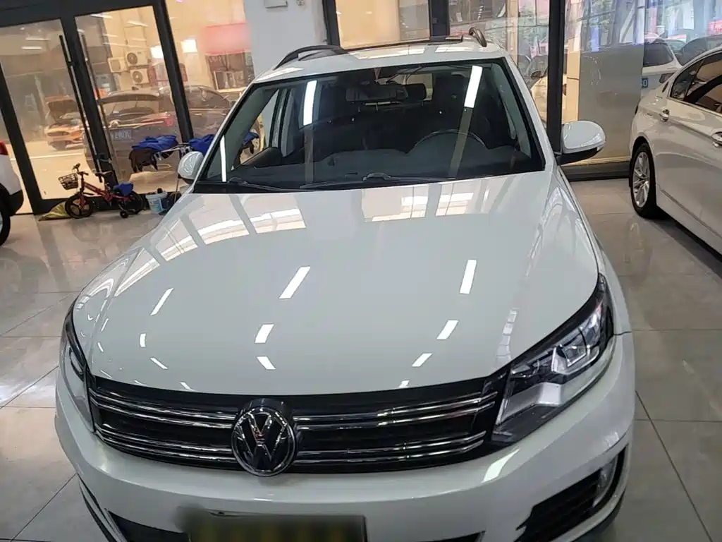 Volkswagen Tiguan — миниатюра 3