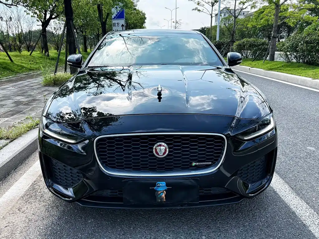 Jaguar XEL