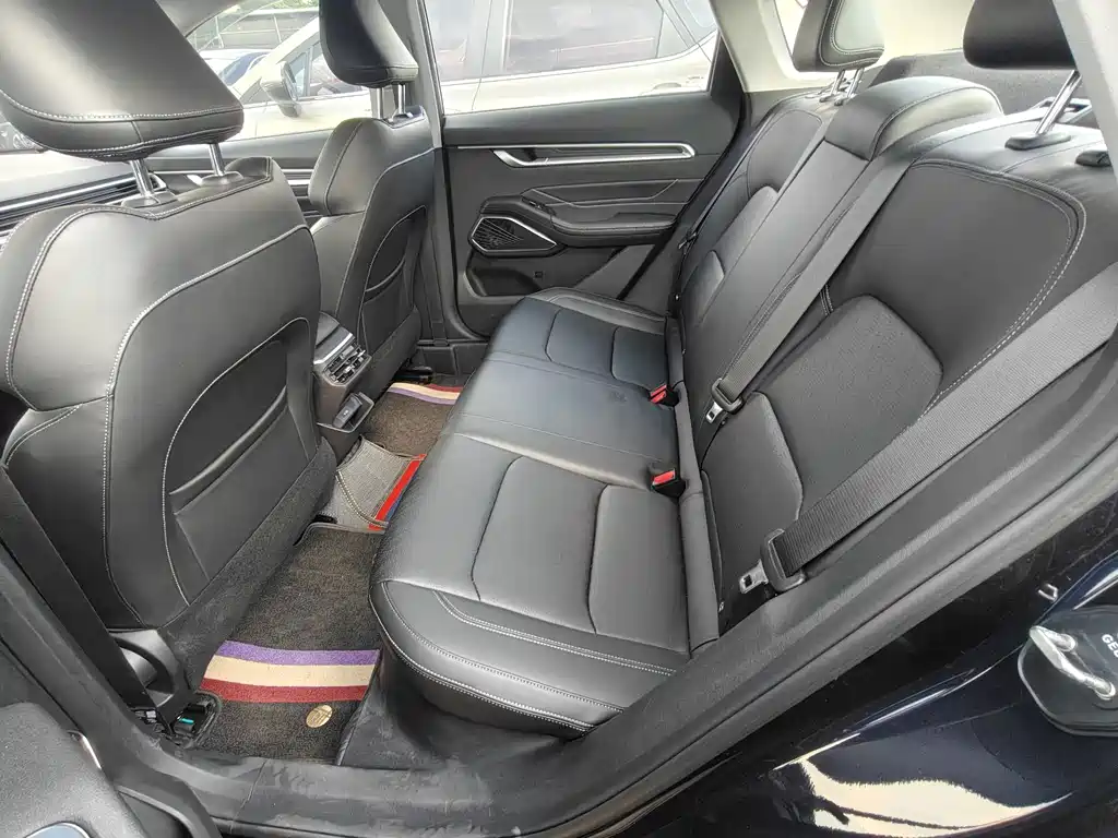 Geely Emgrand — миниатюра 9