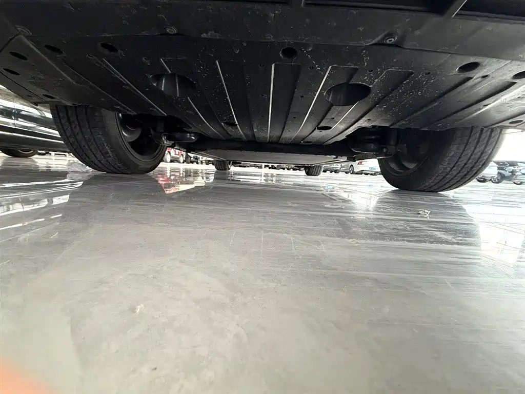 Lingxi L 2025 +