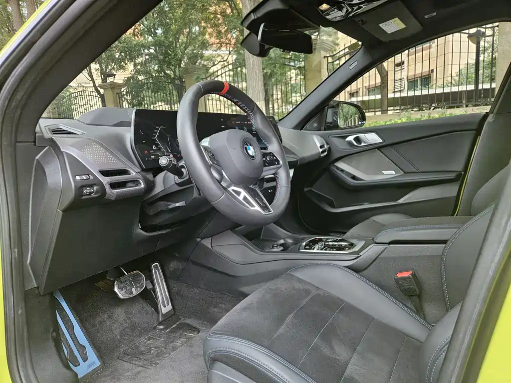 BMW M235L — миниатюра 6