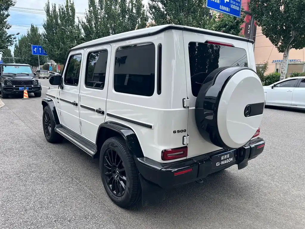 Mercedes-Benz G-Class — миниатюра 6