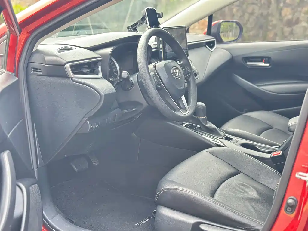Toyota Corolla — миниатюра 4