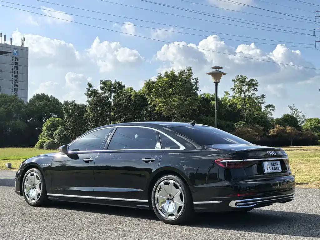 Audi A8 — миниатюра 20
