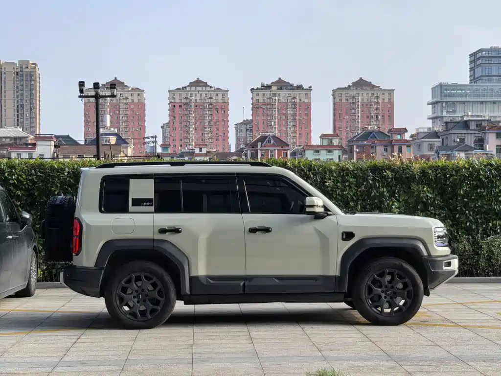 Fangchengbao Leopard 5 5 2023 Flagship