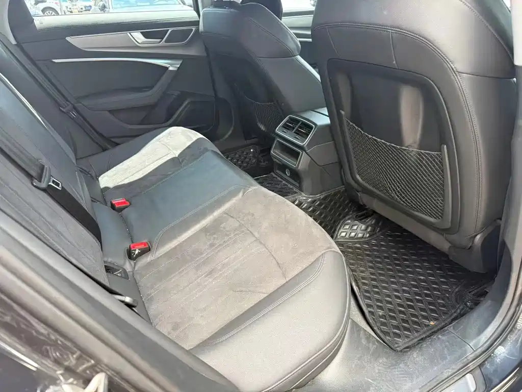 Audi A6 (Import) — миниатюра 7
