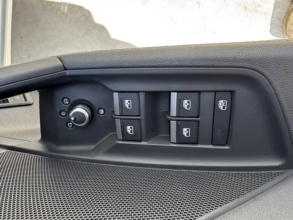 Audi A3 — миниатюра 10
