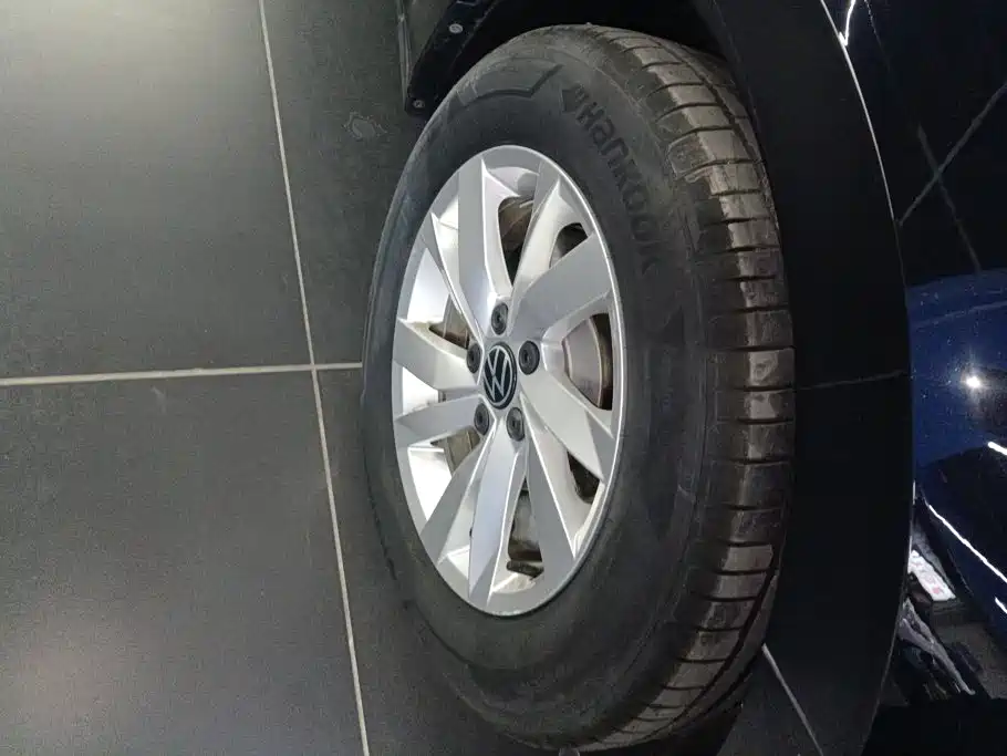 Volkswagen Passat — миниатюра 6
