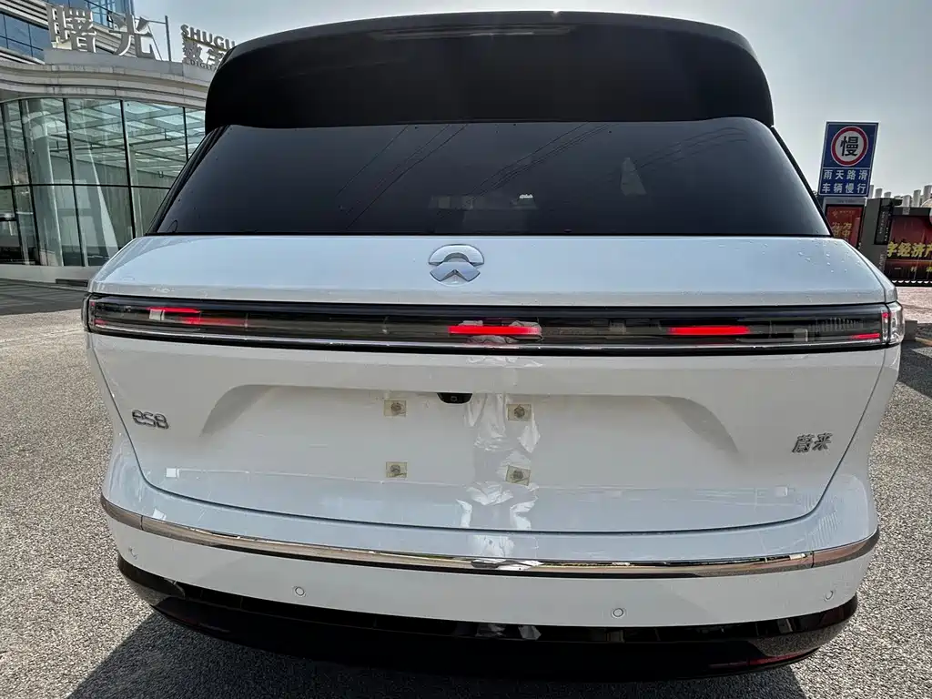 NIO ES8 2026 мест Executive Luxury