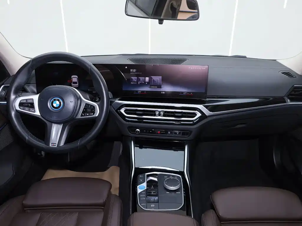 BMW i3 — миниатюра 12