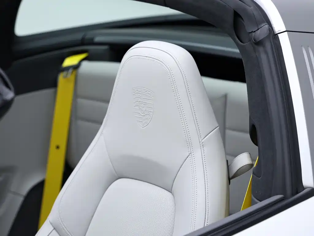 Porsche 911 — миниатюра 6
