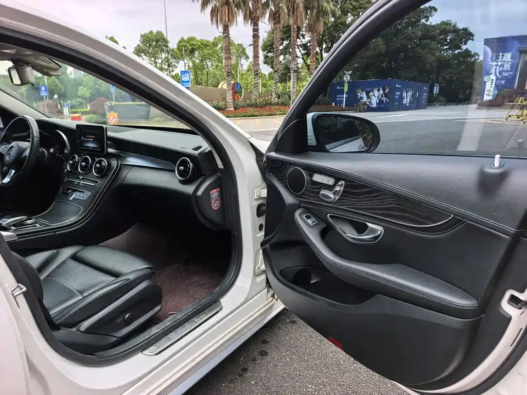 Mercedes-Benz C-Class C 2015 C 200 L Sport