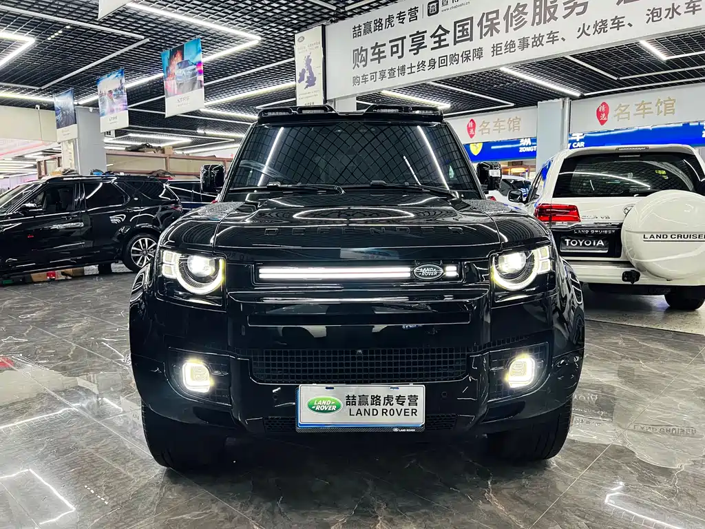 Land Rover Defender — миниатюра 2