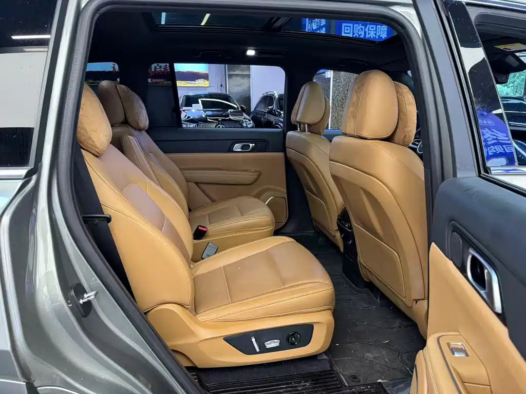Li Auto Li ONE — миниатюра 6