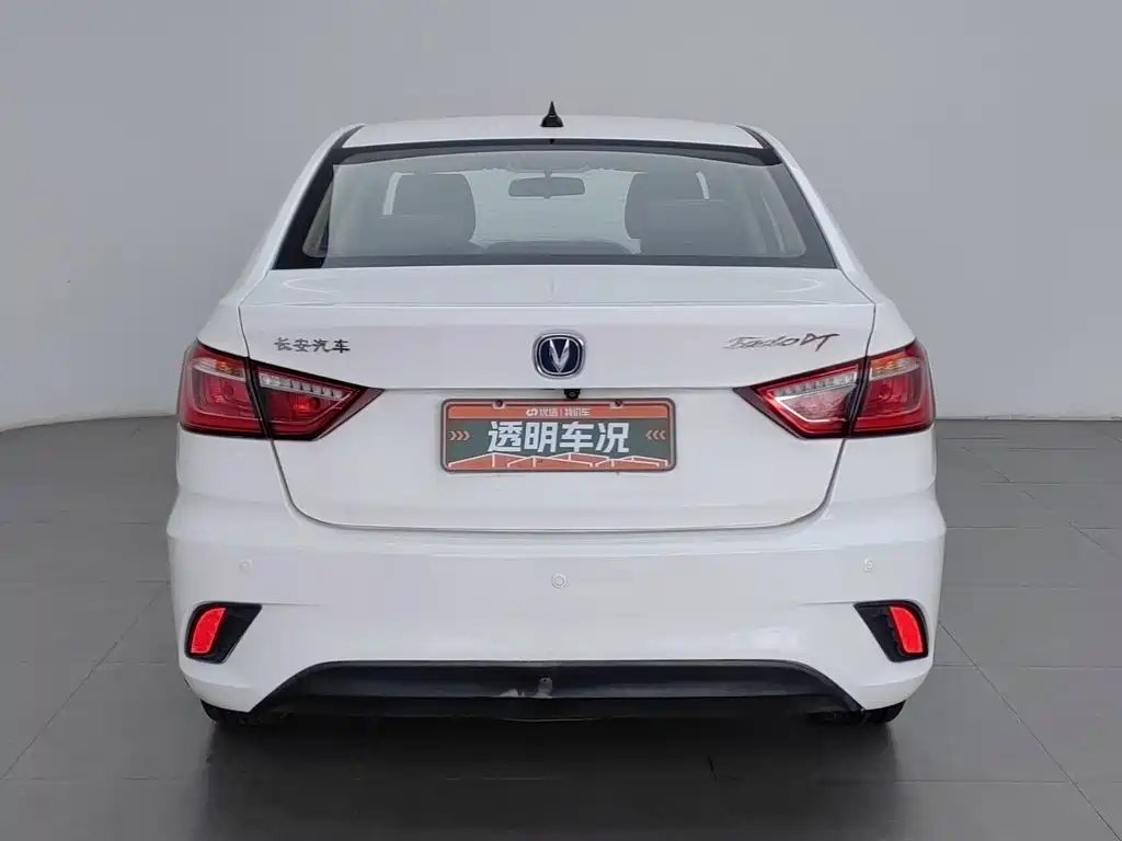 Changan Eado DT — миниатюра 4