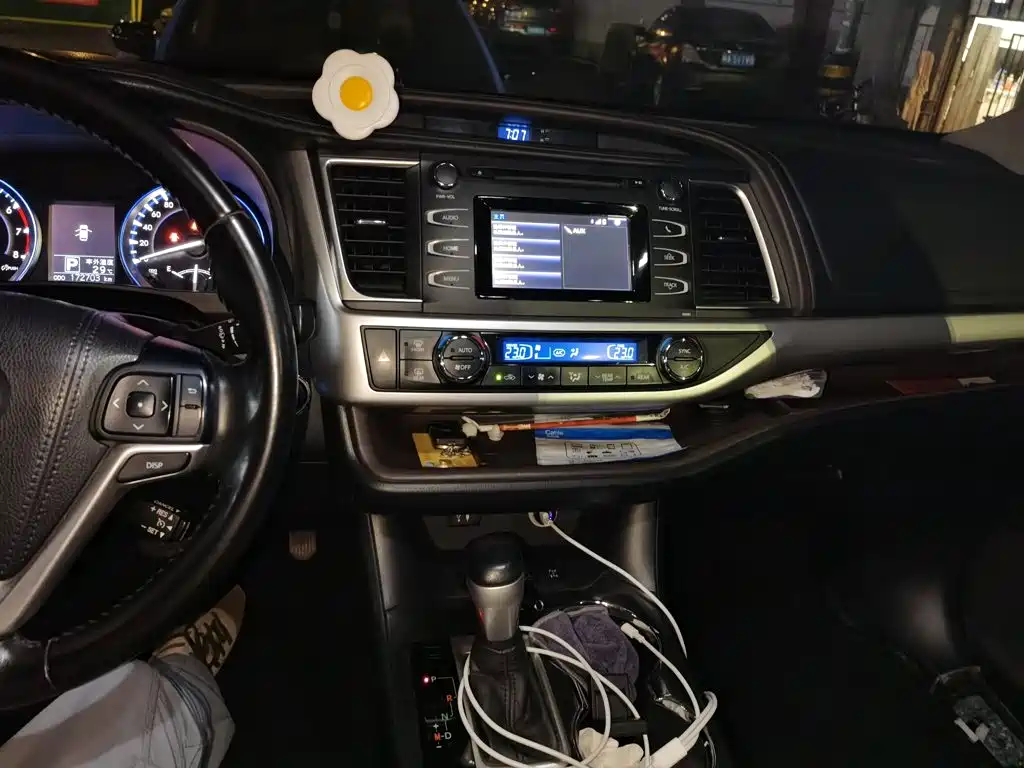 Toyota Highlander — миниатюра 14