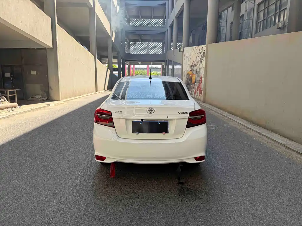 Toyota Vios — миниатюра 5