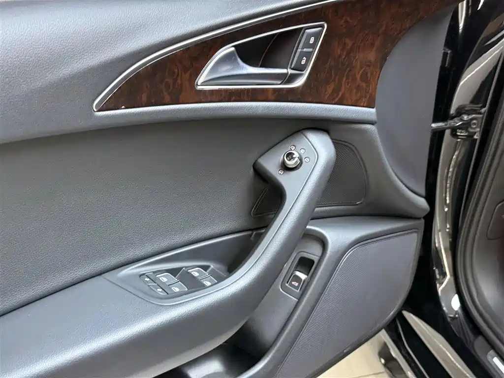 Audi A6L 2018 30 45 TFSI quattro Sport