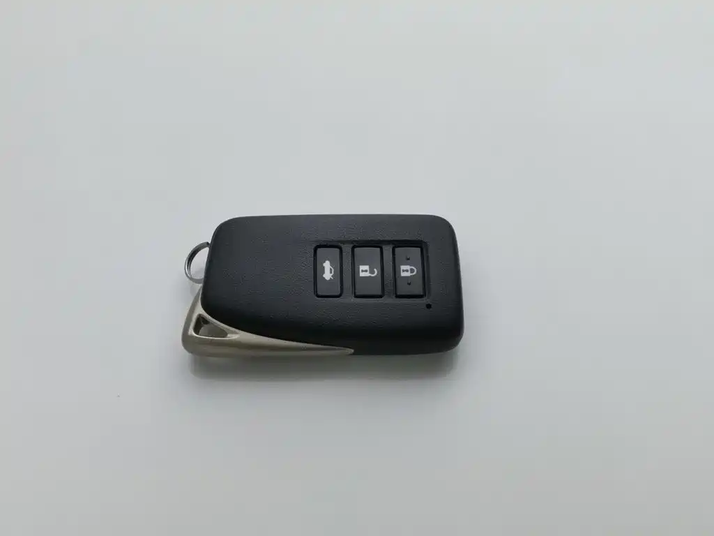 Lexus ES — миниатюра 19