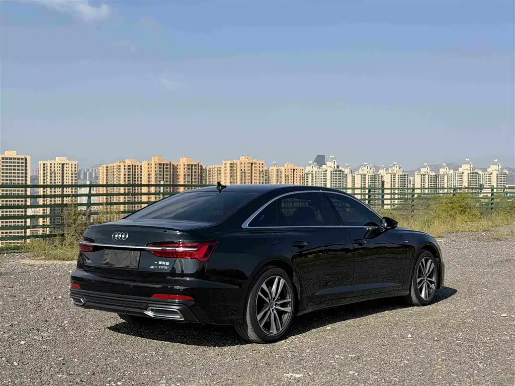 Audi A6L — миниатюра 4
