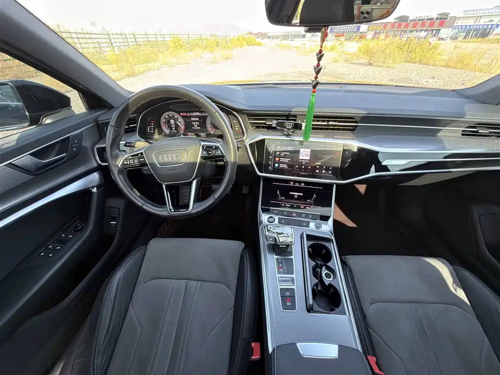 Audi A6L — миниатюра 9