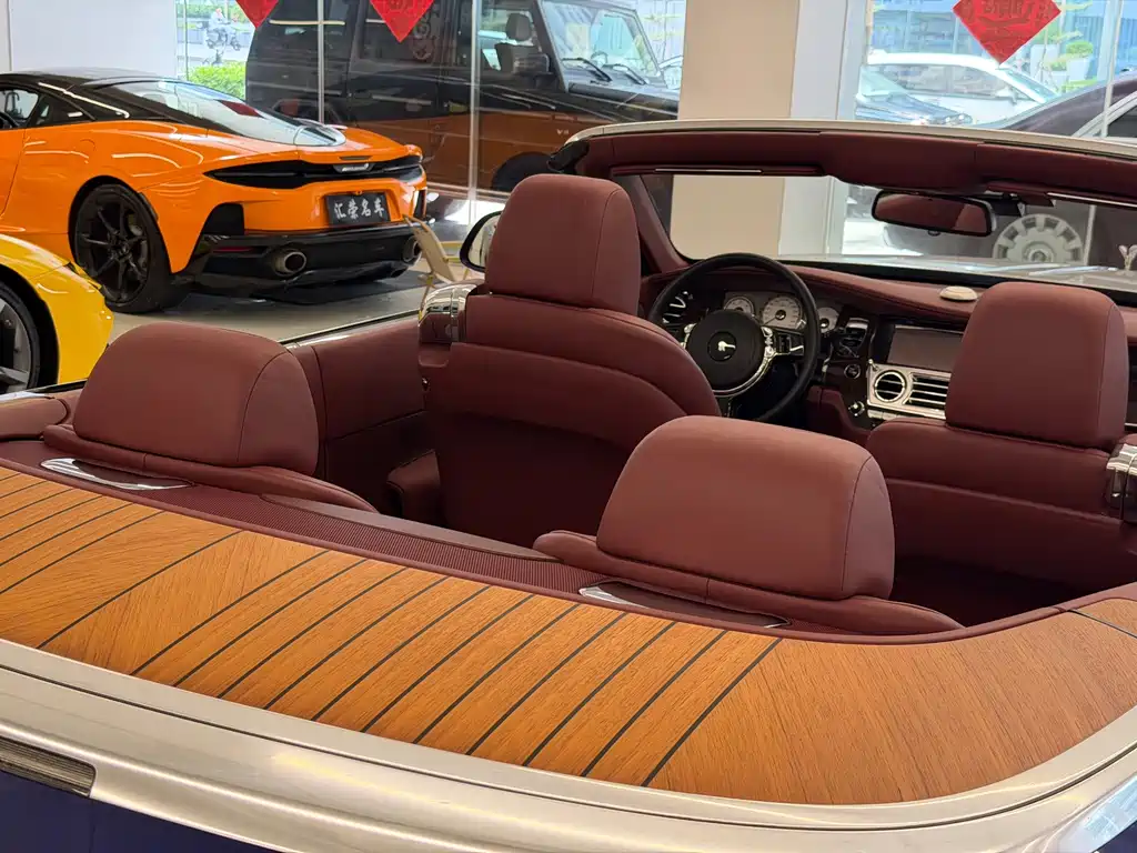 Rolls-Royce Dawn — миниатюра 12
