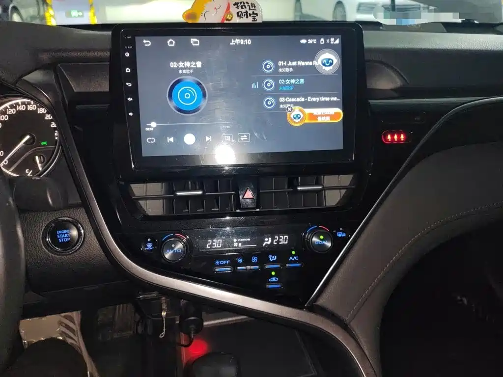 Toyota Camry — миниатюра 6