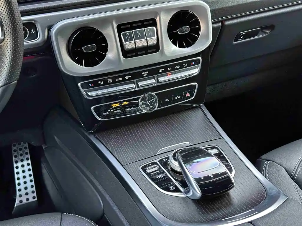 MERCEDES-BENZ G CLASS