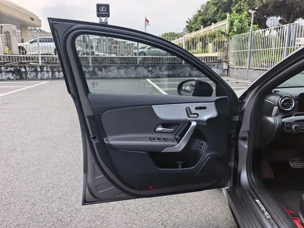 Mercedes-Benz A-Class AMG — миниатюра 7