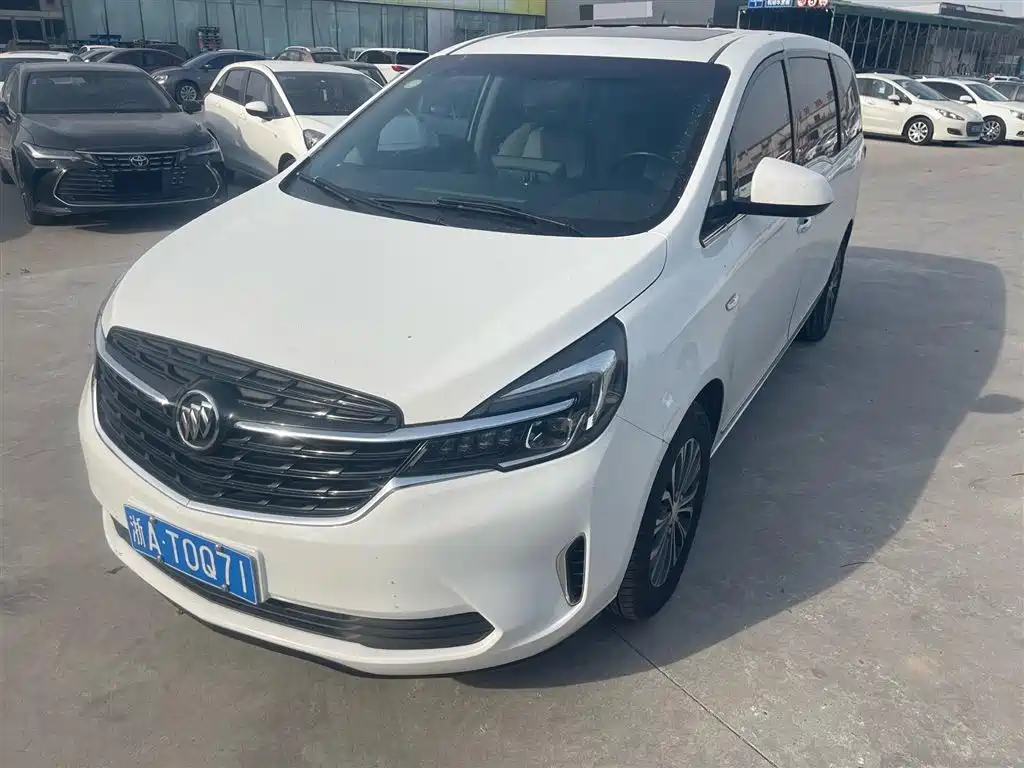 Buick GL8 2021