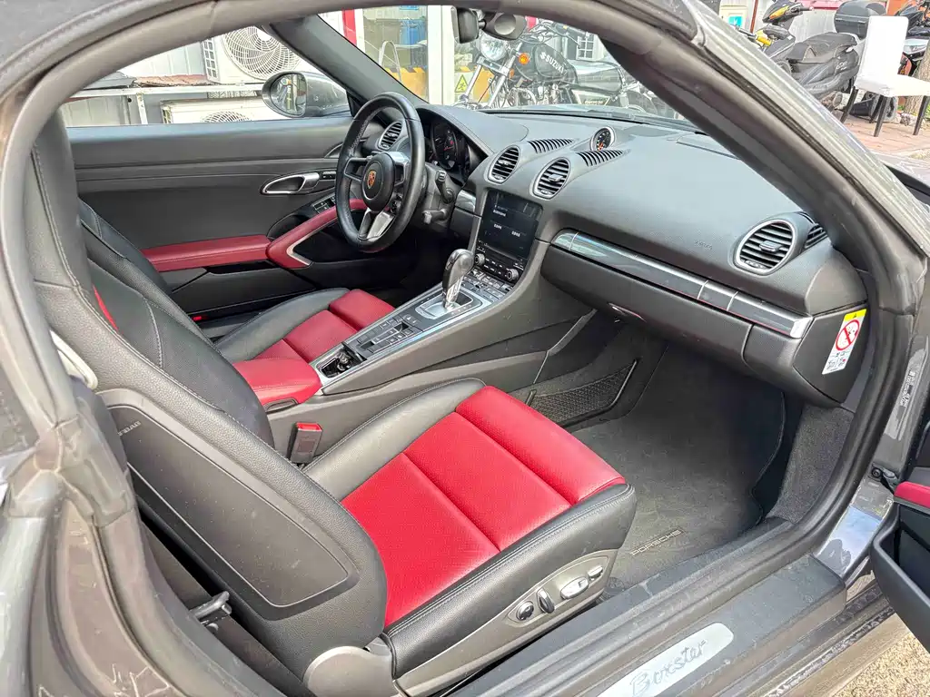 Porsche 718 2018 Boxster 2.0T