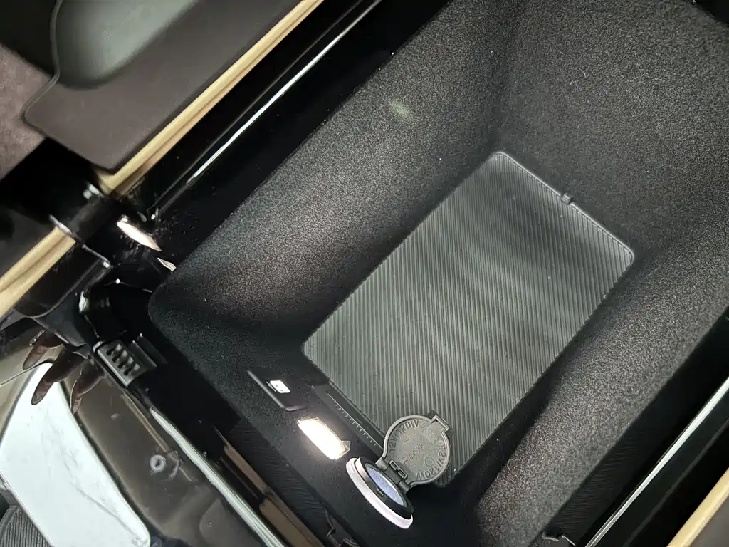 AITO AITO M7 — миниатюра 33