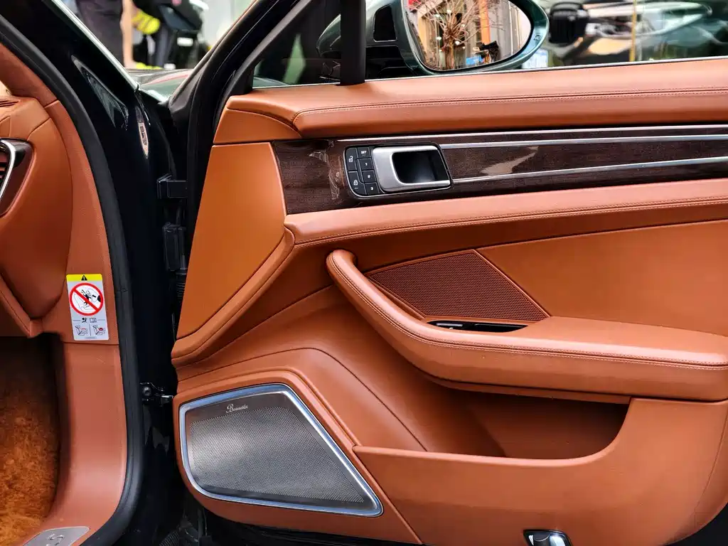 Porsche Panamera — миниатюра 14