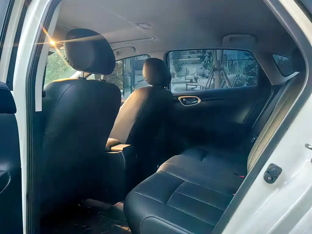 Nissan Sylphy — миниатюра 9