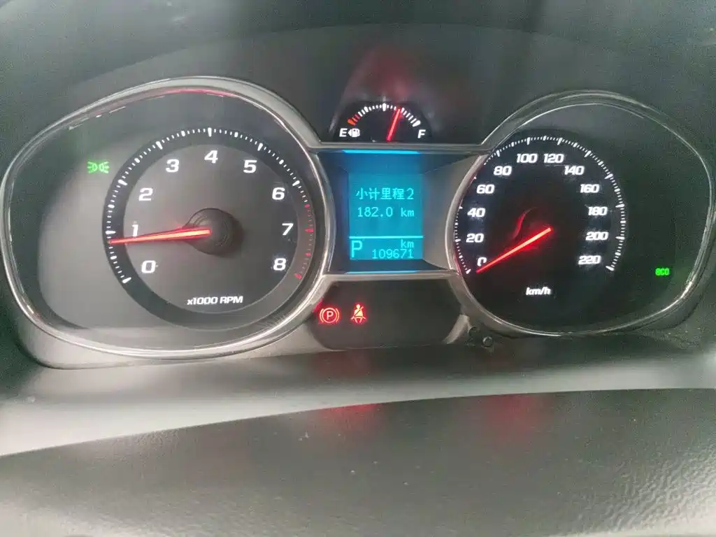 Chevrolet Captiva — миниатюра 13