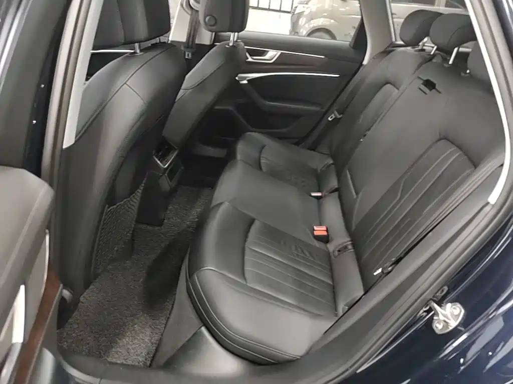 Audi A6 (Import) — миниатюра 17
