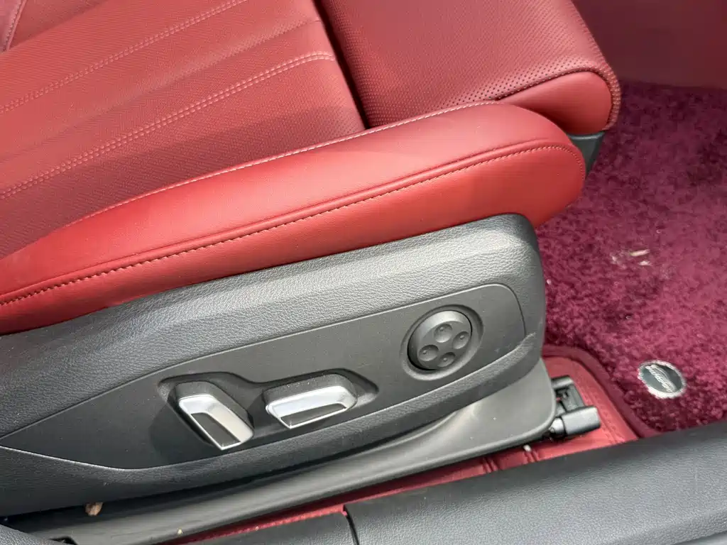 Audi A4L — миниатюра 16