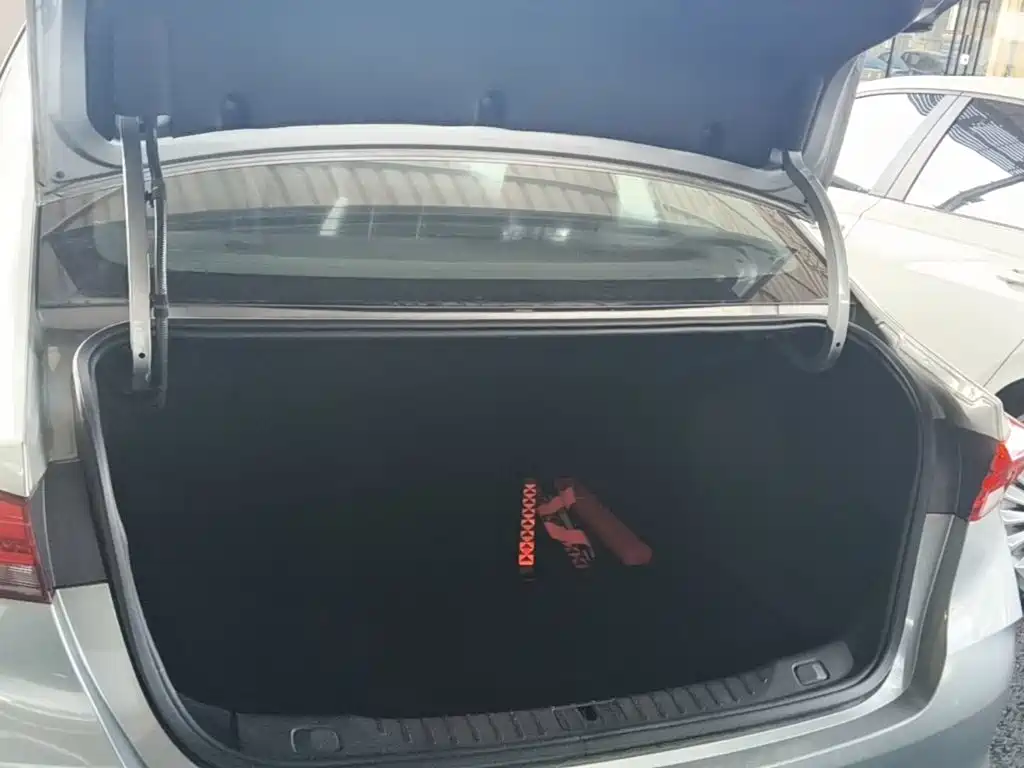 Buick Verano — миниатюра 19