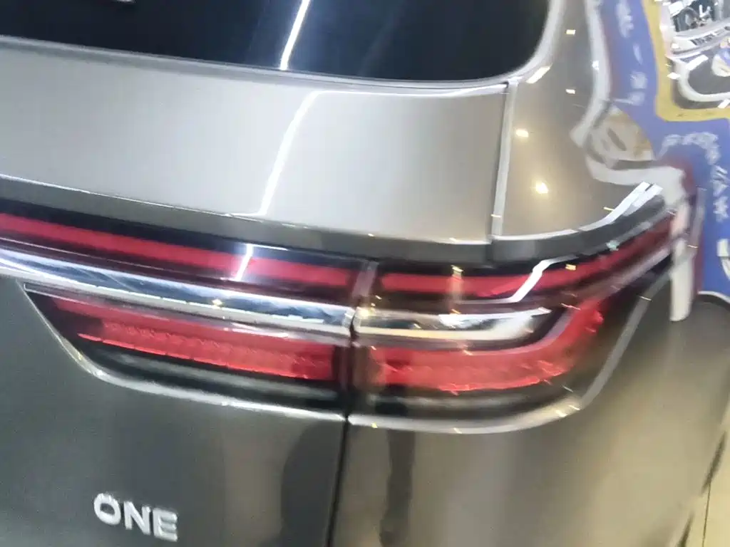 Li Auto Li ONE — миниатюра 8