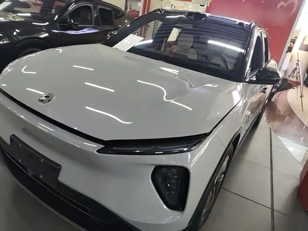 NIO ES6 — миниатюра 2