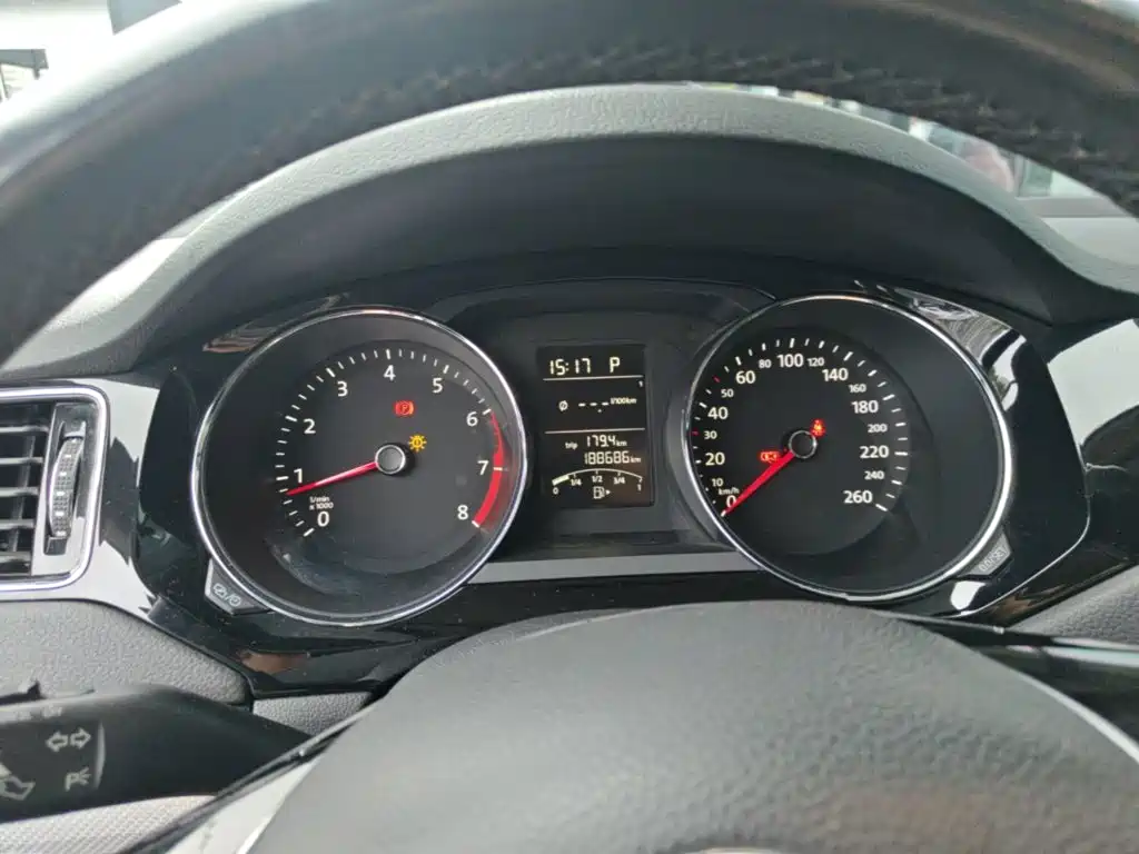 Volkswagen Sagitar — миниатюра 16
